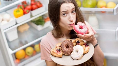 Organizmda saraton xavfining oshishiga sabab bo‘ladigan “beozor” odatlar