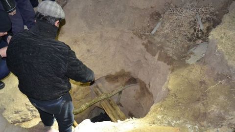 Jizzaxda oltin rudasini noqonuniy ravishda qazib olishga uringan to‘rt kishini tosh bosib qoldi