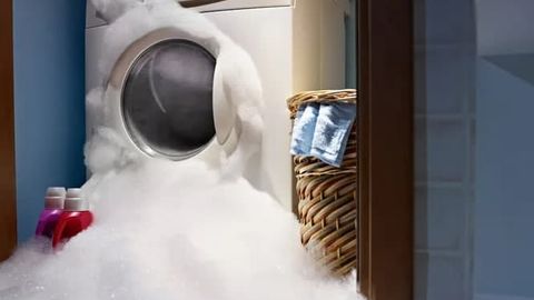 Kir yuvish mashinasi ishdan chiqayotganini bildiruvchi belgilar