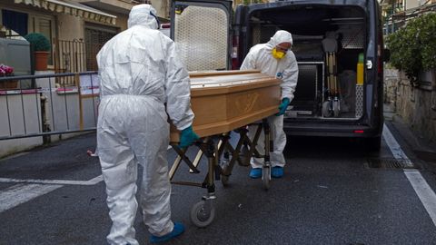 Дунёда коронавирус қурбонлари сони 1,9 миллион кишидан ошди