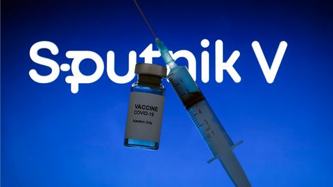 Украина Россиянинг «Спутник V» вакцинасини рўйхатдан ўтказишдан бош тортди