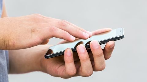 Yangi turdagi displey yaratildi. U qo‘l yordamida tasvirlarni “his qilish” imkonini beradi