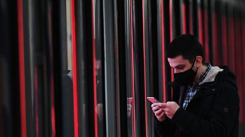 Rossiya hukumati ijtimoiy tarmoqlarda so‘kinishni taqiqlaganidan keyin haqoratli postlar aksincha ko‘payib ketdi