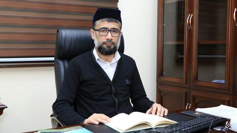 “Azon.uz” ta’sischisi Mubashshir Ahmad Din ishlari bo‘yicha qo‘mitadan tahdid bo‘lganligini isbotlovchi dalillari borligini ma’lum qildi