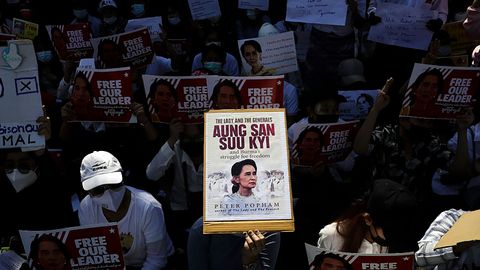 Myanmada qo‘lga olingan davlat maslahatchisiga nisbatan ikkinchi ayblov e’lon qilindi