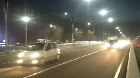 Yunusoboddagi “Universam” ko‘prigida ta’mirlash ishlar yakunlanib, yo‘lning yopilgan qismi transportlar harakati uchun ochildi