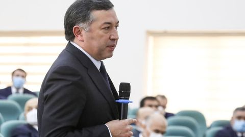 Bosh vazir o‘rinbosari: “O‘zbekiston hukumati 8 ta yirik ishlab chiqaruvchiga 3 mln dozadan vaksina xarid qilish bo‘yicha murojaat etgan”