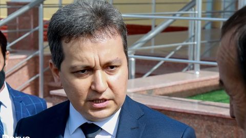 Sherzod Shermatov O‘zbekistondagi rossiyalik va amerikalik o‘qituvchilarning oyligiga mablag‘ qayerdan ajratilayotganini ma’lum qildi