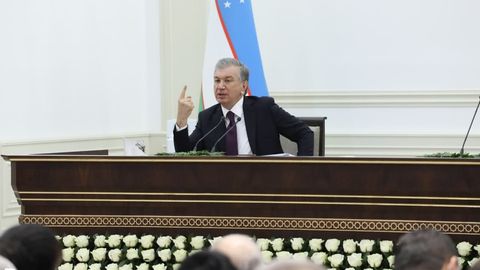 Shavkat Mirziyoyev viloyat rahbarlariga 2021-yilda 1,6 milliondan ortiq ish o‘rni yaratish bo‘yicha topshiriq berdi