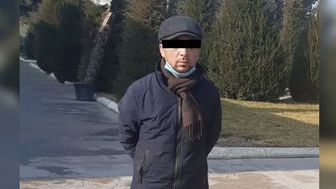 Yangiyo‘lda 8 yoshli maktab o‘quvchisini o‘g‘irlamoqchi bo‘lgan shaxs qo‘lga olindi. U muqaddam qotillik uchun sudlangan