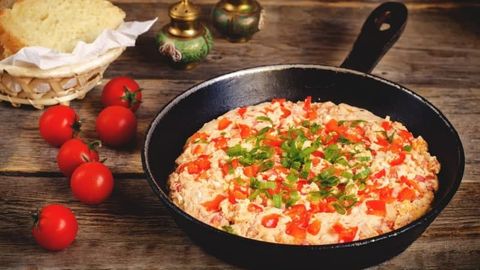 Nonushtaga Mish-mash — sabzavotli omletini tayyorlab ko‘ring