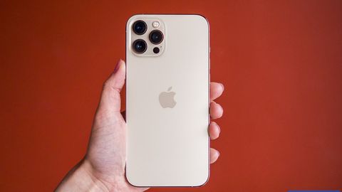 АҚШ ва Хитой ўртасидаги савдо уруши давом этмоқда. Apple ва Google смартфонлар ишлаб чиқаришни Ҳиндистонга кўчириш ниятида