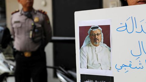 Saudiyalik jurnalist Jamol Qoshiqchining o‘ldirilishi to‘g‘risidagi hujjatdan uch kishining ismi sirli ravishda g‘oyib bo‘ldi