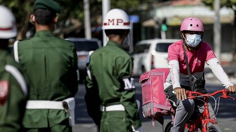 Myanma harbiy ma’muriyati 19 ta davlatdagi yuzta diplomatini chaqirib oldi