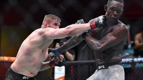 Блаҳович Адесаняни мағлуб этди, Ян четлатилди, Нуньес ва Махачевда ғалаба. UFC 259 мусобақаси натижалари