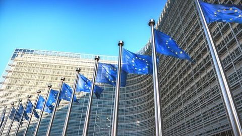 Yevroittifoq Rossiyani Qrimda chet elliklarning yerga egalik huquqini taqiqlab xalqaro qonunlarni buzganlikda aybladi