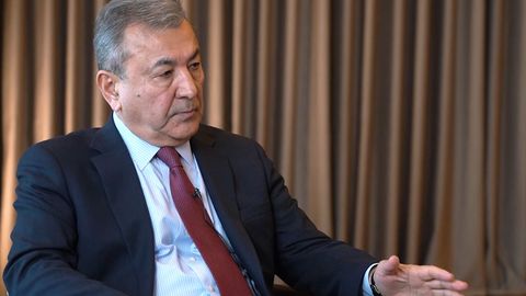 “Xalqaro hamjamiyatga har qanday qo‘shilish suverenitetni cheklashdir” — Sodiq Safoyev JST va YeOII haqida