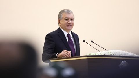 “Bundan buyon O‘zbekistonda biror-bir ayol davlat va jamiyatning e’tiboridan chetda qolmaydi” – Shavkat Mirziyoyev