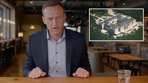 Россияда Навальнийга «Путиннинг қасри» ҳақидаги суриштируви учун киномукофот беришга қарор қилишди. Бу зиддиятларга сабаб бўлди