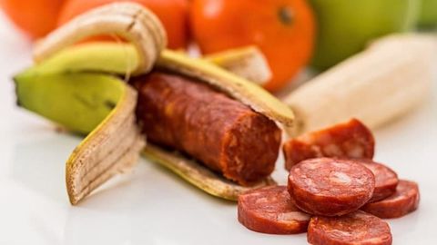 Shifokorlar oshqozon saratoniga olib keladigan mahsulot nomini ma’lum qildi