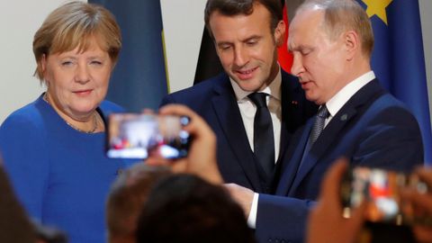 Merkel va Makron Putin bilan muzokaralar o‘tkazdi. Ular Navalniyning “sog‘lig‘ini asrash”ni iltimos qildi