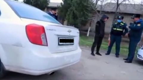 Farg‘onada “moyka” xodimi Jizzaxdagi sevgan qizini ko‘rgani borish uchun o‘zganing Lacetti’sini minib qochdi