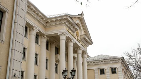 «Пишган овқатга солинган хом гўшт, сариёғ ўрнига ‘Спред’ » — Самарқанддаги боғчаларда қатор қонунбузарликлар аниқланди