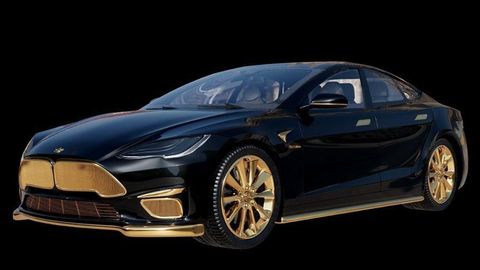 Rossiyada oltin bilan qoplangan Tesla Model S 299 ming dollardan sotilmoqda (video)