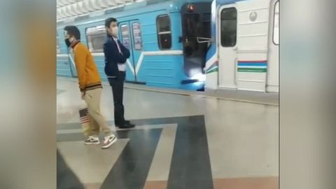 Тошкент метросининг «Беруний» бекатида икки поезд тўқнашгани айтилмоқда. Ҳолатга расмий изоҳ берилди
