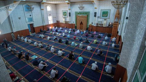 Бишкекда коронавирус туфайли масжидларда жума намозлари вақтинчалик тақиқланди