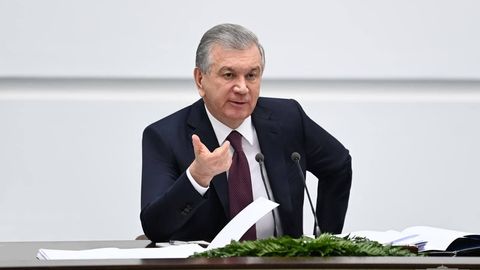 “Ta’lim tizimida 2 mingdan ortiq chet tili o‘qituvchilari lavozimi vakant bo‘lib qolmoqda” — Shavkat Mirziyoyev