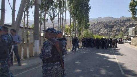 Қирғизистон ва Тожикистон чегарасидаги низо чоғида ҳалок бўлганлар сони 13 кишига етди