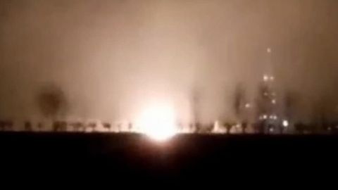 Андижондаги далалардан бирида газ ёнаётганлиги тўғрисидаги хабарлар юзасидан расмий маълумот берилди