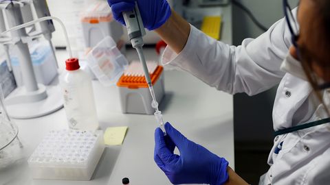 AQShda olimlar koronavirusni bir soniyada yo‘q qilish usulini topdi