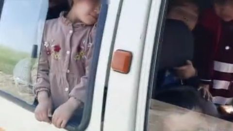 Фарғонада ҳайдовчи Damas’да 28 нафар боғча боласини олиб кетаётгани аниқланди