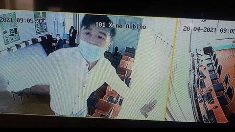 “Xavfsizlikni ta’minlashda shubhalantiradigan uslubdan foydalanishgan”. Ta’lim inspeksiyasi attestatsiya o‘tadigan xonaning kuzatuv kamerasi to‘sib qo‘yilganiga izoh berdi