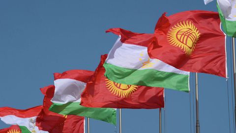 Qirg‘izistonda tojikistonlik maktab o‘quvchilari kaltaklandi. Tojikiston Qirg‘iziston elchisiga nota topshirdi