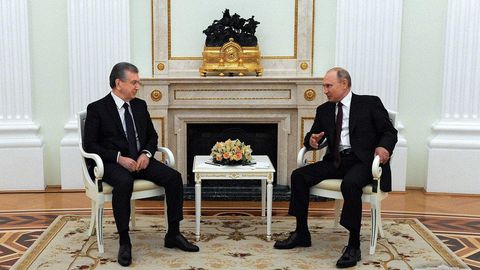 Шавкат Мирзиёев Қозон шаҳридаги мактабда содир бўлган фожиали воқеа муносабати билан Владимир Путинга ҳамдардлик билдирди