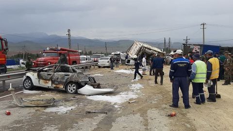Angrendagi YTHda 8 ta transport vositasi ishtirok etgan, 5 kishi halok bo‘lgan — FVV