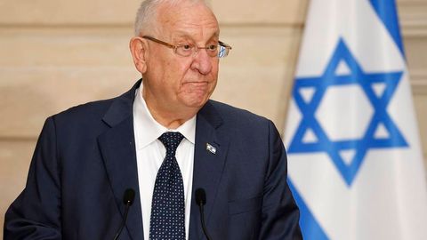 Исроил президенти Вазирлар маҳкамаси мандатини шакллантиришни Яир Лапидга топширди