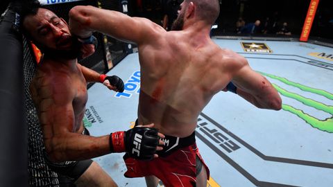 UFC afsonasi Jon Jons bilan 5 raund jang qilgan Dominik Reyes navbatdagi jangida 2-raunddayoq dahshatli nokautga uchradi