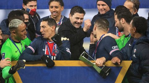 Маурисио Почеттино «ПСЖ»да 5 ой ичида 2 та совринга эга чиқди. Бундан аввалги 12 йилда у бирорта соврин ютмаганди