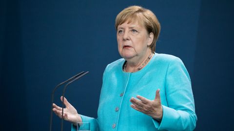 Ангела Меркель Россия билан рақобатда Германияга ёрдами учун АҚШга миннатдорлик билдирди
