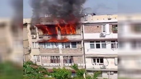 Юнусободда қиздирилган ёғ сабаб 4-қаватдаги уй ёниб кетди (видео)