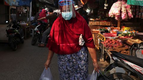 Hindiston COVID-o‘limlar bo‘yicha yana rekord o‘rnatdi, Braziliyada koronavirusga qarshi emlangan homilador ayol vafot etdi, “hindcha” shtamm dunyo uchun xavfli deb tan olindi. Koronaxabarlar