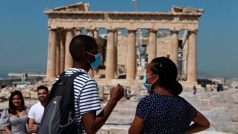 Braziliyada koronavirusning yangi shtammi aniqlandi, Gonkongda millionlab doza vaksina tashlab yuboriladi, Polshada emlanganlar o‘rtasida pul va mashina yutuqlari o‘ynaladi. Koronaxabarlar