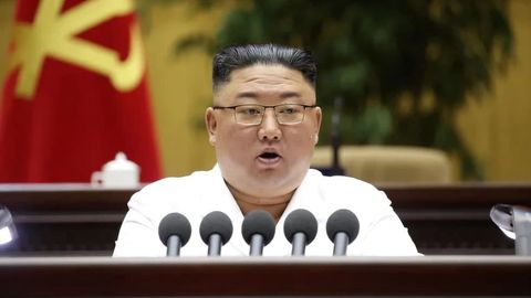 КХДР етакчиси касаба уюшмаларини «ҳозирги қийин йилларда» Меҳнат партияси томонидан қўйилган мақсадларни бажаришга чақирди