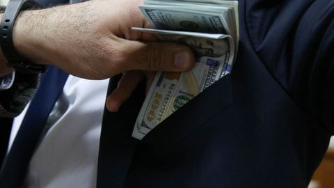 Ўзбекистонда коррупционерлар «қора рўйхати» шакллантирилади