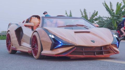 Vyetnamlik bloger o‘g‘li uchun yog‘ochdan harakatlanadigan Lamborghini Sian yasadi (video)