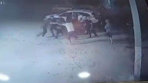 Urgutda “Jiguli” va Captiva haydovchilari bir-biriga yo‘l bermasligi oqibatida janjal kelib chiqdi. Ikki kishi jarohatlandi